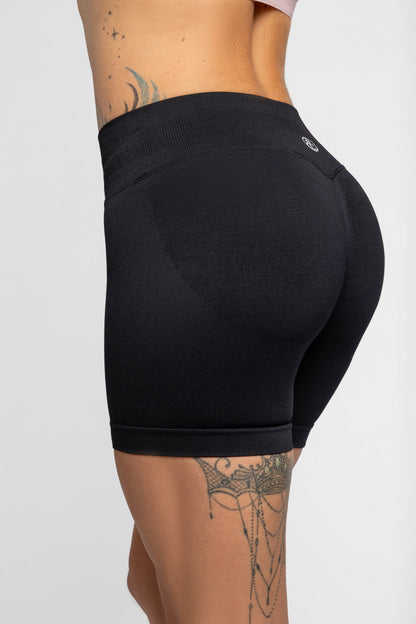 The All-Day Contour Seamless Short - Black