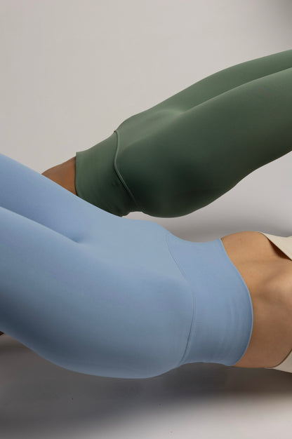 Sculpt & Lift Seamless Leggings – Baby Blue